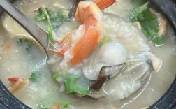 砂锅海鲜粥配油条，早餐绝配？