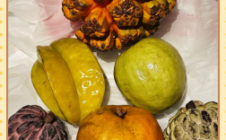 海鲜配菠萝会中毒吗？