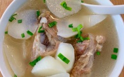 清炖大骨头汤怎么炖才浓白好喝？