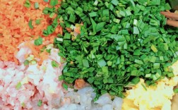 家常三鲜饺子馅怎么做才鲜嫩多汁？