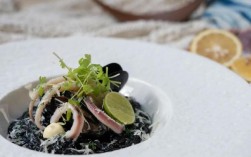 墨鱼汁海鲜烩面怎么做？