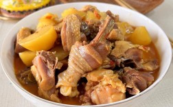 红萝卜焖鸡怎么做？家常做法有哪些？