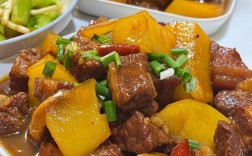 红烧肉炖土豆怎么做才软糯入味？