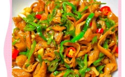 青椒炒肥肠怎么做才够家常入味？