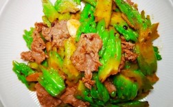 苦瓜炒牛柳家常做法，嫩滑不柴有诀窍？