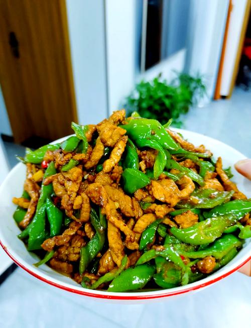 青椒肉段怎么做才正宗？家常做法大全家解密！-图2