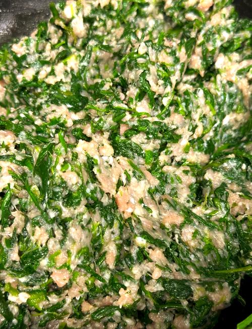 荠菜海鲜饺子怎么做？-图1