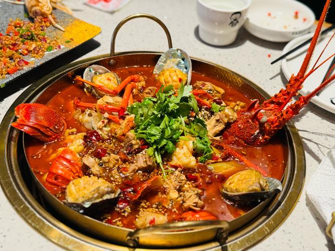 高档火锅海鲜锅底怎么做才正宗？-图1