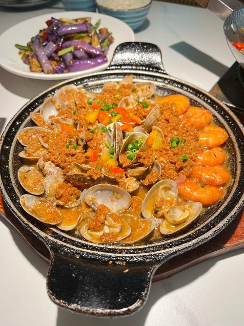 重庆麻辣海鲜锅图片大全,辣鲜如何融合?-图2 重庆麻辣海鲜锅图片大全,辣鲜如何融合?-图2