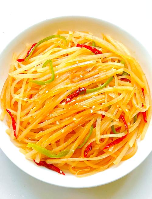 凉拌土豆丝怎么做才爽脆入味?-图1 凉拌土豆丝怎么做才爽脆入味?-图1