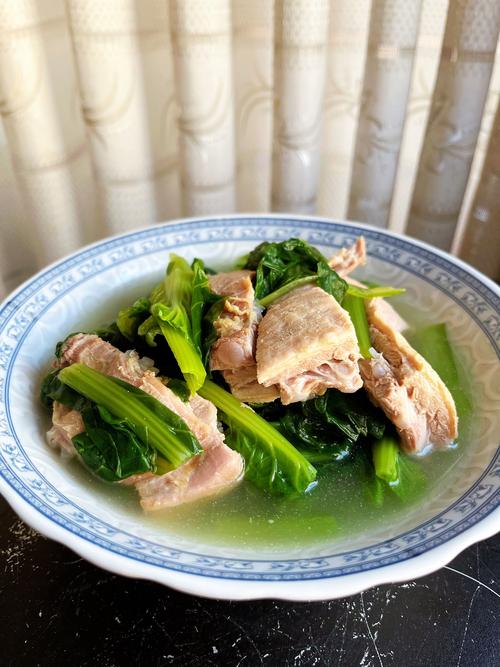 小白菜炖排骨的家常做法大全-图1