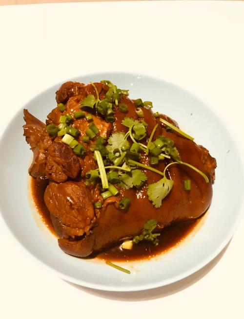 酱猪肘子家常做法有哪些关键步骤？-图2