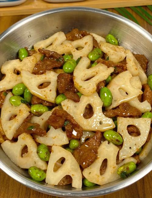 家常炒嫩藕怎么做才脆嫩不发黑?-图3 家常炒嫩藕怎么做才脆嫩不发黑?-图3