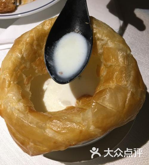海鲜酥皮浓汤怎么做酥皮不塌？-图2