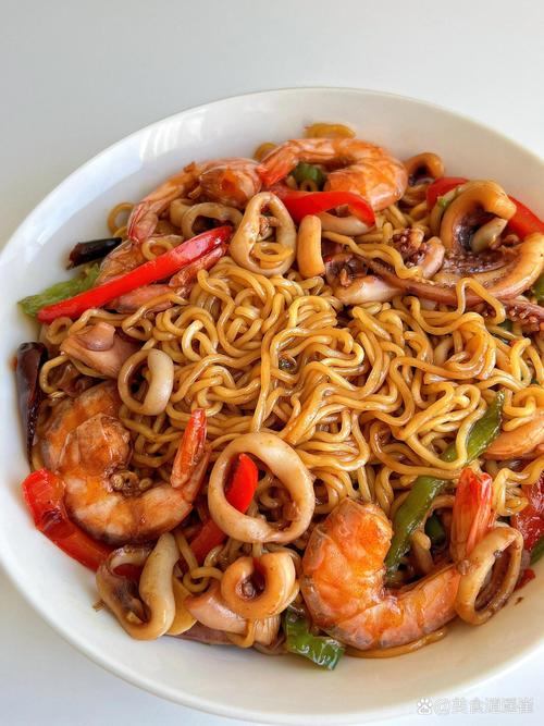 海鲜炒面家常做法有哪些?-图1 海鲜炒面家常做法有哪些?-图1