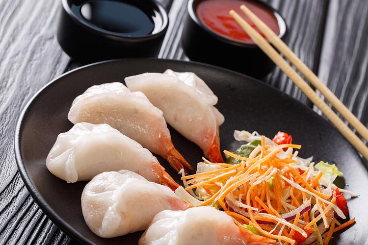 海鲜水果蔬菜沙拉水饺子,能一起吃吗?-图2 海鲜水果蔬菜沙拉水饺子,能一起吃吗?-图2