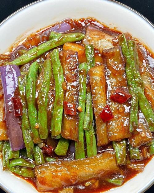 黄豆茄子怎么做?家常做法有哪些?-图1 黄豆茄子怎么做?家常做法有哪些?-图1