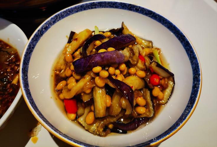 黄豆茄子怎么做?家常做法有哪些?-图2 黄豆茄子怎么做?家常做法有哪些?-图2