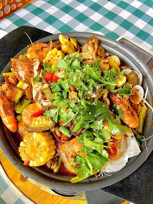 家常麻辣海鲜锅做法简单?关键在哪?-图3 家常麻辣海鲜锅做法简单?关键在哪?-图3