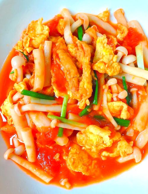 海鲜菇西红柿炒蛋怎么做更鲜嫩?-图2 海鲜菇西红柿炒蛋怎么做更鲜嫩?-图2