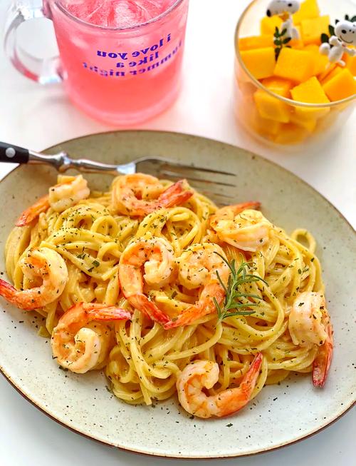 芝士海鲜意面怎么做才够香浓?-图3 芝士海鲜意面怎么做才够香浓?-图3