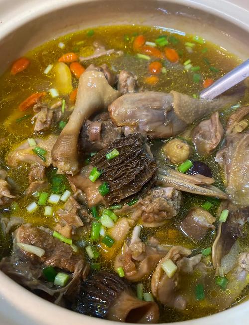 什么海鲜与鸭肉炖汤好喝-图1 什么海鲜与鸭肉炖汤好喝-图1