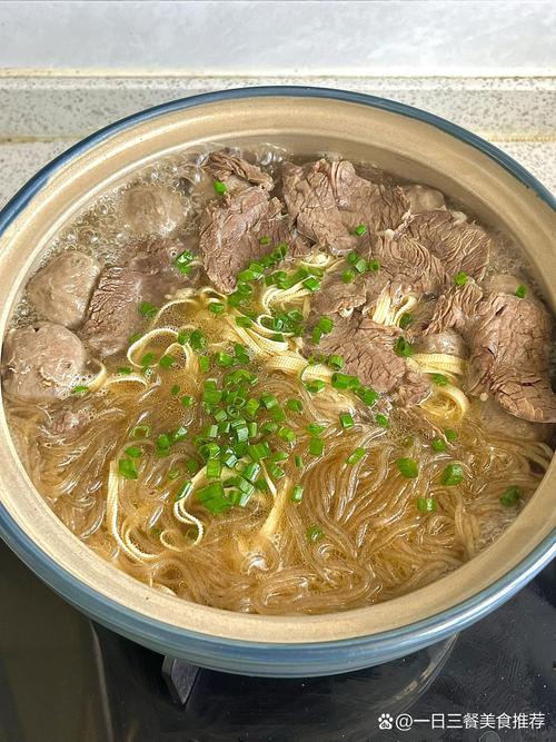 牛肉粉丝汤怎么做才正宗?-图1 牛肉粉丝汤怎么做才正宗?-图1