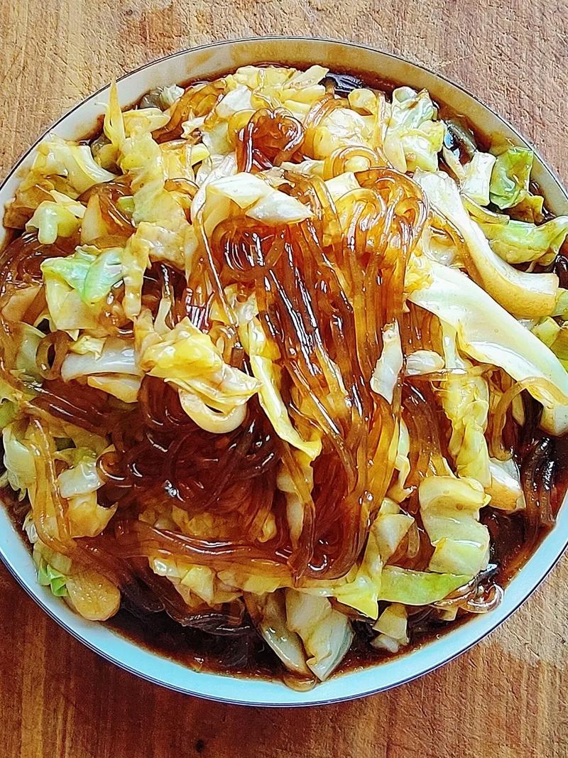 包菜炒粉条怎么做才够家常入味?-图1 包菜炒粉条怎么做才够家常入味?-图1