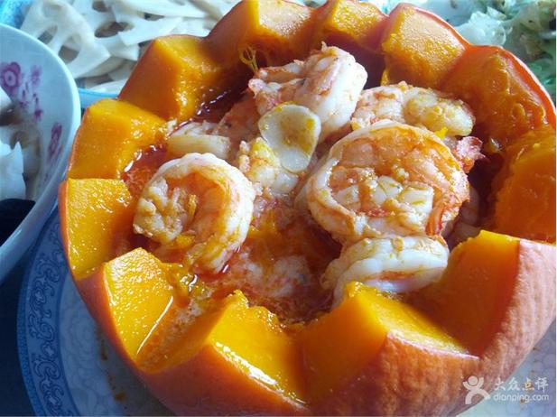 海鲜南瓜盅怎么做?图解步骤详解-图2 海鲜南瓜盅怎么做?图解步骤详解-图2