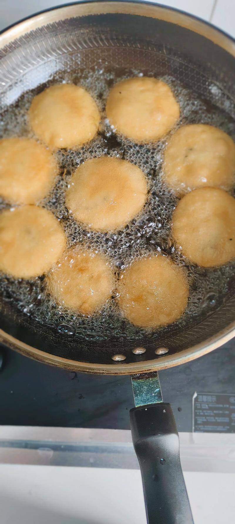 油炸面丸子怎么做才酥脆不腻？-图2