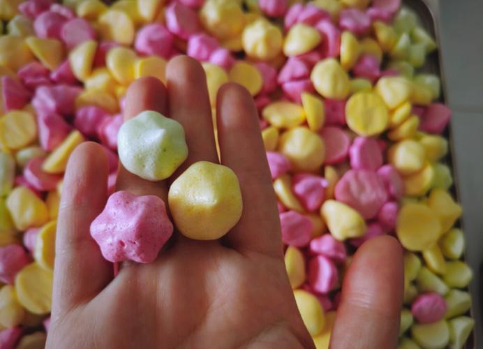 5月龄宝宝能吃溶溶豆吗?-图1 5月龄宝宝能吃溶溶豆吗?-图1