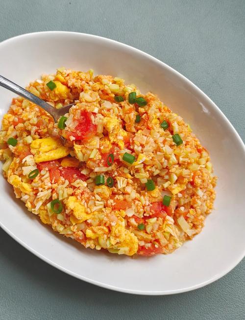 西红柿炒饭家常做法有哪些?-图1 西红柿炒饭家常做法有哪些?-图1