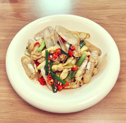 海鲜葱油蛏子怎么做才最入味？-图3