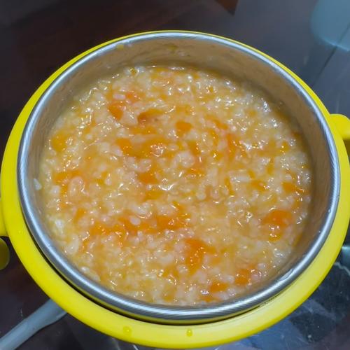 6个月宝宝能吃红薯粥吗?-图1 6个月宝宝能吃红薯粥吗?-图1