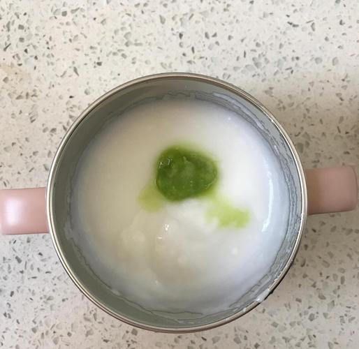 7月龄宝宝能吃芹菜辅食吗?怎么做才安全?-图2 7月龄宝宝能吃芹菜辅食吗?怎么做才安全?-图2