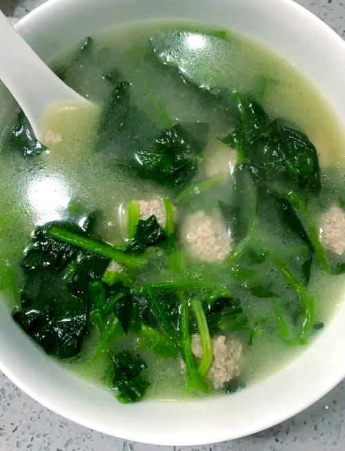 水煮肉丸怎么做才嫩滑？家常做法有哪些？-图3