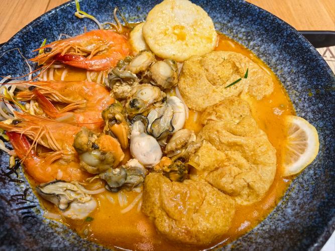 新加坡叻沙海鲜米线有何独特风味?-图1 新加坡叻沙海鲜米线有何独特风味?-图1