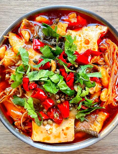 家常麻辣水煮鱼怎么做才够味?-图2 家常麻辣水煮鱼怎么做才够味?-图2