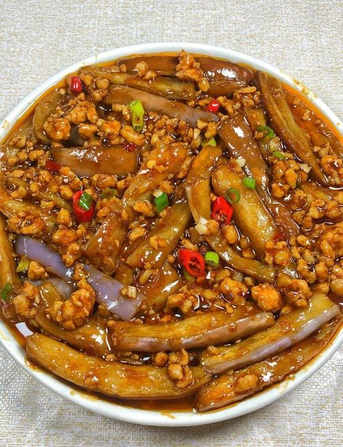 家常茄子烧怎么做才好吃?-图1 家常茄子烧怎么做才好吃?-图1