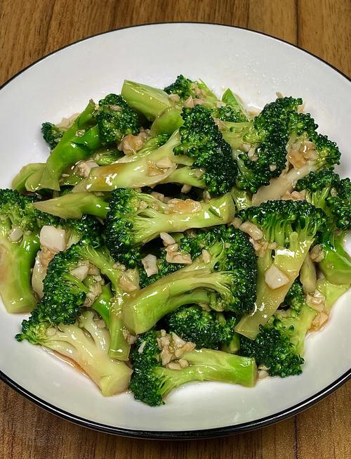 凉拌西兰花怎么做才好吃？家常做法全在这！-图1