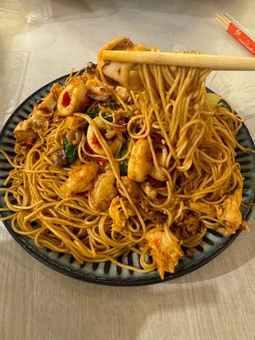 海鲜鱿鱼炒面的做法大全-图1 海鲜鱿鱼炒面的做法大全-图1