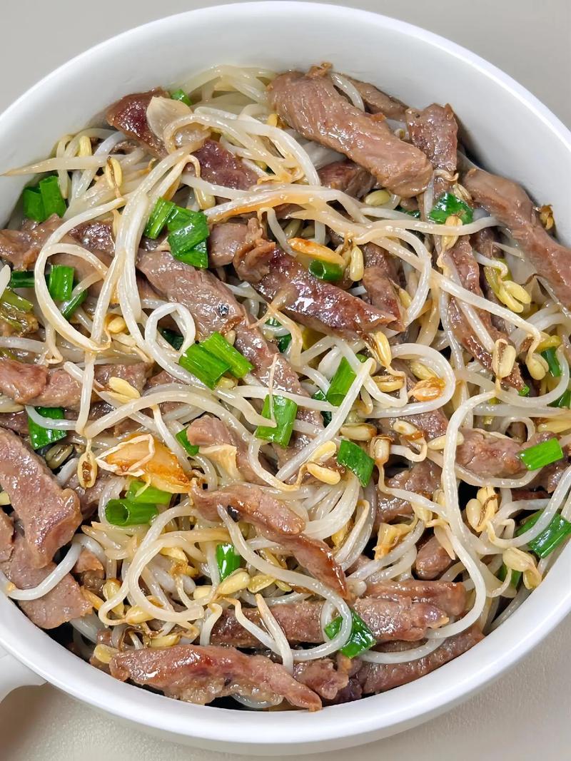 牛肉炒豆芽的做法大全家常-图1 牛肉炒豆芽的做法大全家常-图1