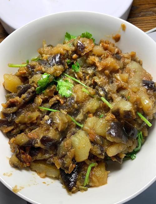茄子土豆怎么炖才入味不烂？-图1