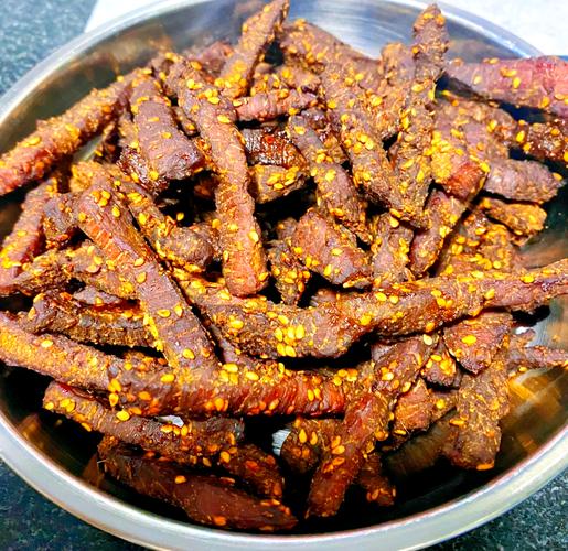 一岁宝宝能吃牛肉干吗?-图1 一岁宝宝能吃牛肉干吗?-图1