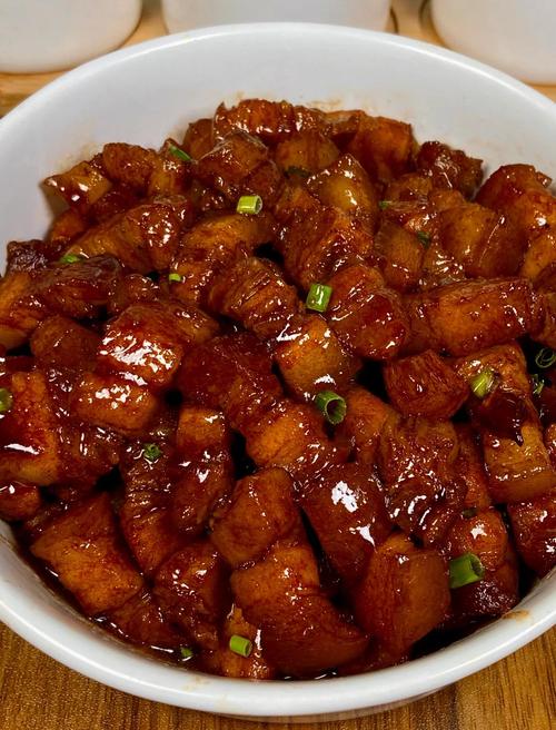 红烧五花肉家常做法,关键在哪一步?-图1 红烧五花肉家常做法,关键在哪一步?-图1