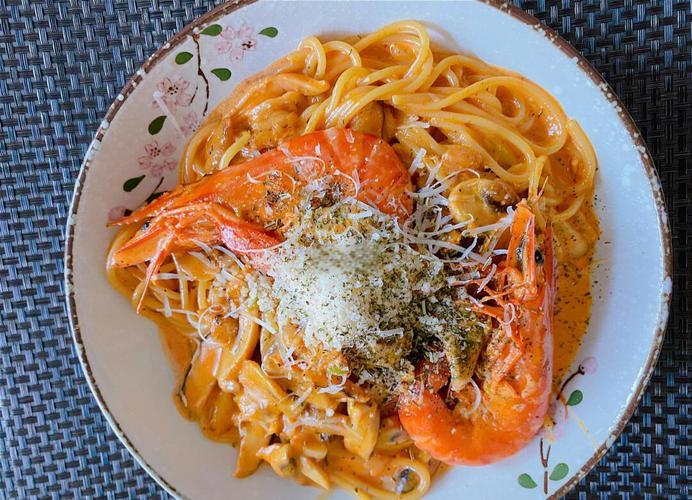 简单海鲜意大利面的做法-图2 简单海鲜意大利面的做法-图2