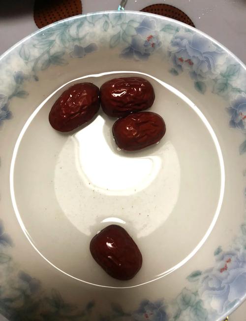 6月宝宝能吃红枣泥吗？-图3