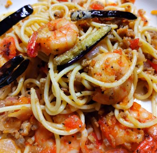 海鲜意大利炒面做法视频-图1 海鲜意大利炒面做法视频-图1