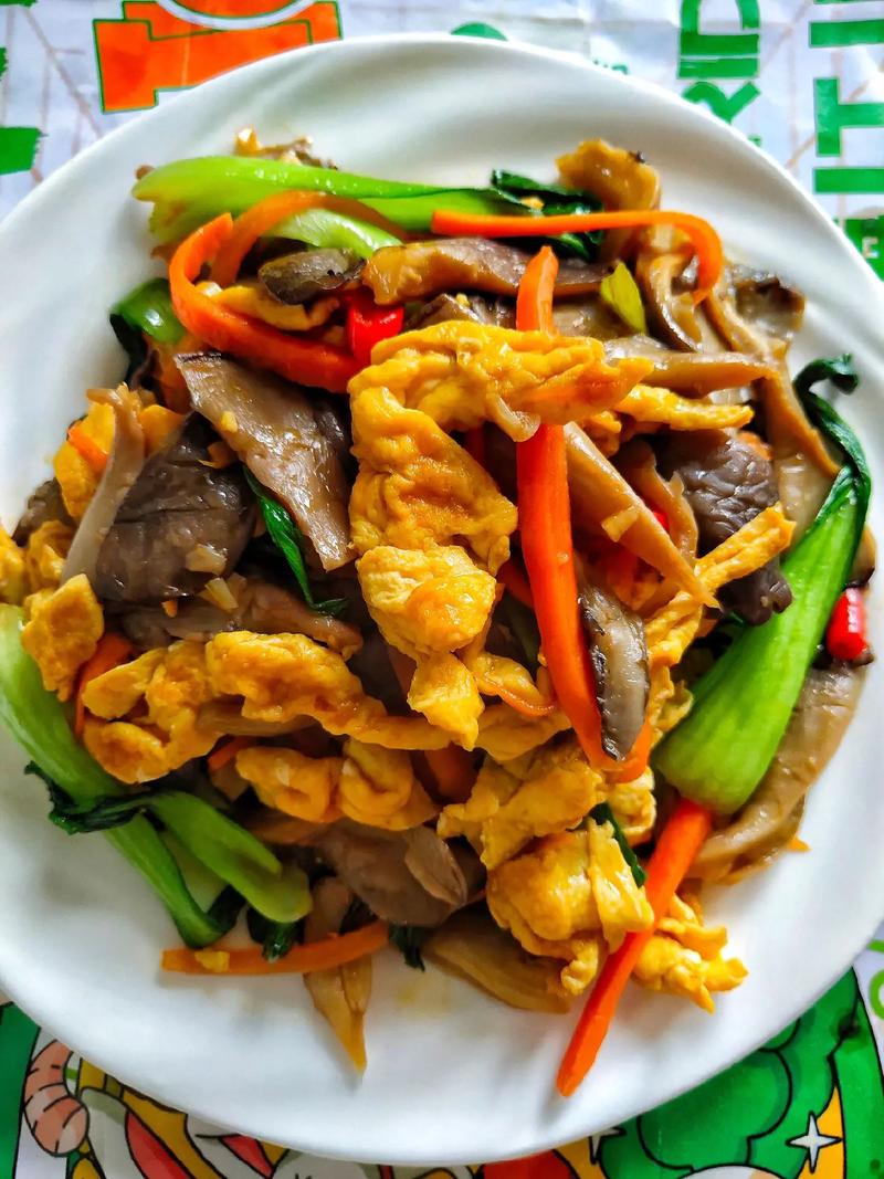 平菇炒家常做法有哪些关键步骤?-图3 平菇炒家常做法有哪些关键步骤?-图3