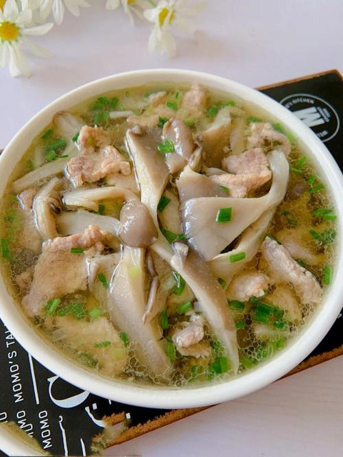 平菇汤家常做法有哪些?-图1 平菇汤家常做法有哪些?-图1